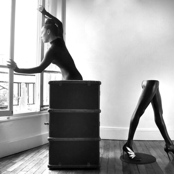 elena ramos contorsionniste photographe autoportrait danse
