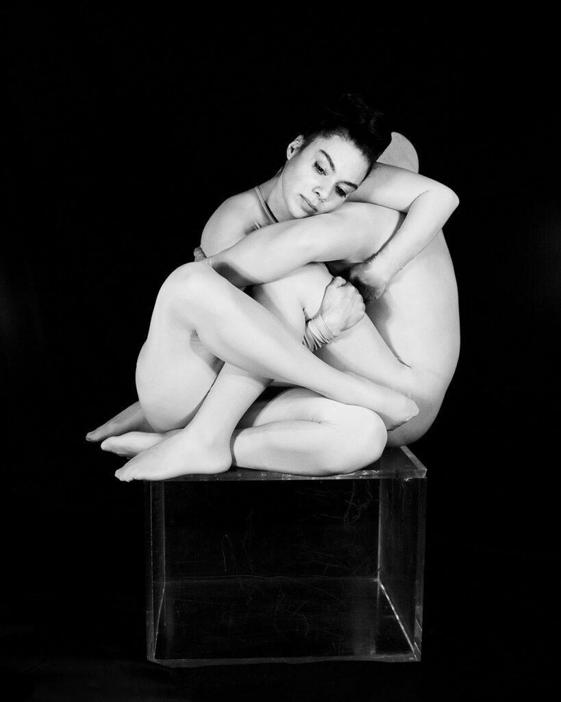 elena ramos contortionist autoportrait photographer