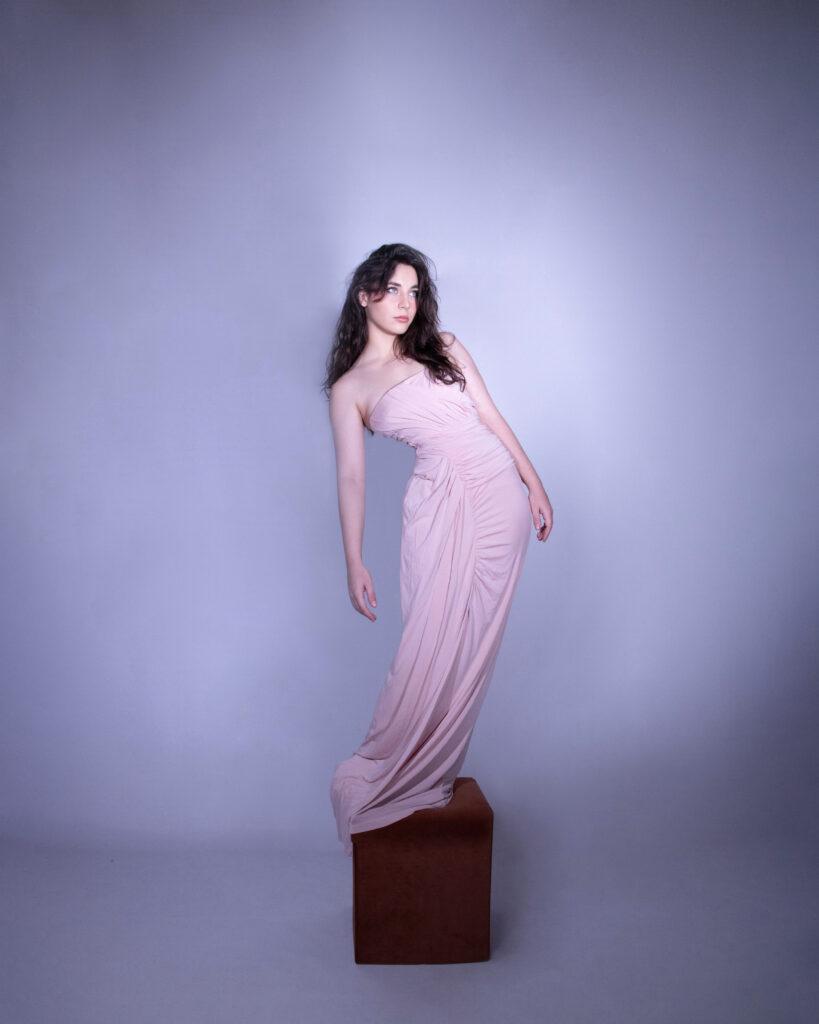 L'actrice Marie Seguin en sculpture.